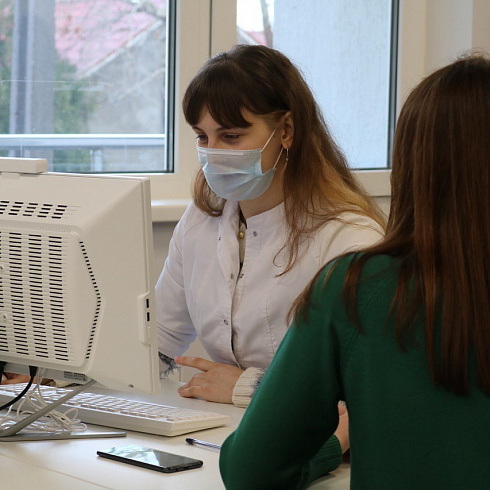 Сочетание традиций и новых технологий: Городской больнице № 1 исполнилось 155 лет