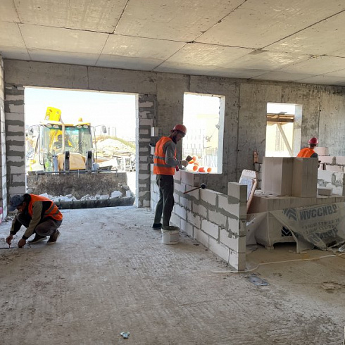 Поликлинику в бухте Казачьей построят к концу года