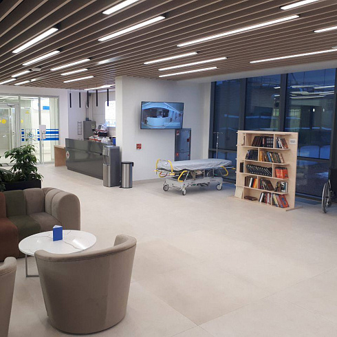 Рабочая встреча в официальном филиале израильского госпиталя Hadassah Medical, Москва. 