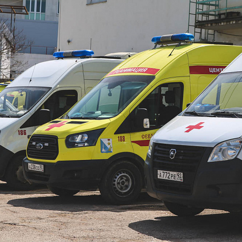 Люди особой закалки: специалисты скорой помощи отмечают профессиональный праздник