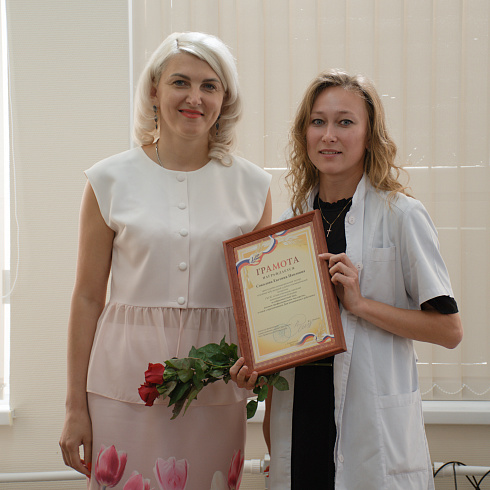 Директор Департамента здравоохранения и его заместители поздравили медицинских работников с профессиональным праздником