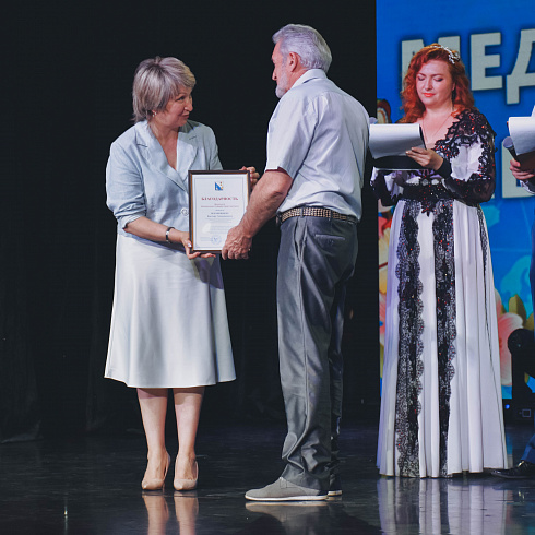 В преддверии Дня медицинского работника в Городских больницах  прошли торжественные собрания