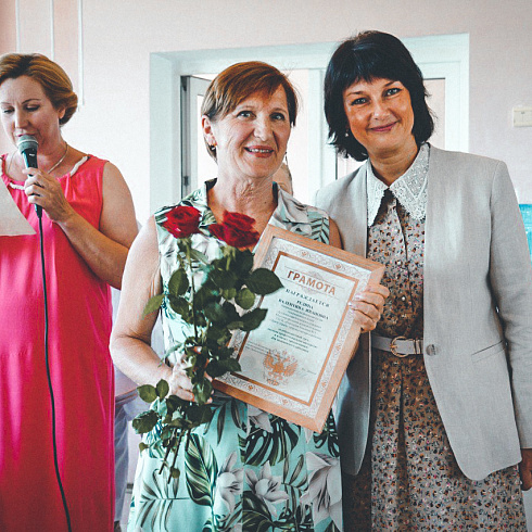 Директор Департамента здравоохранения и его заместители поздравили медицинских работников с профессиональным праздником