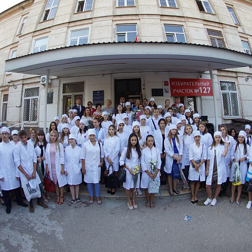 Сергей Шеховцов поздравил студентов севастопольского медицинского колледжа с началом нового учебного года