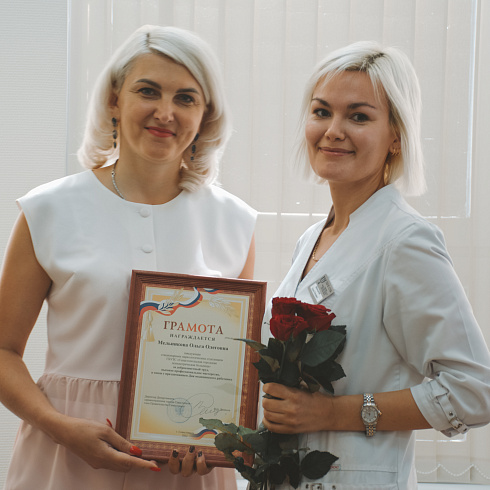 Директор Департамента здравоохранения и его заместители поздравили медицинских работников с профессиональным праздником
