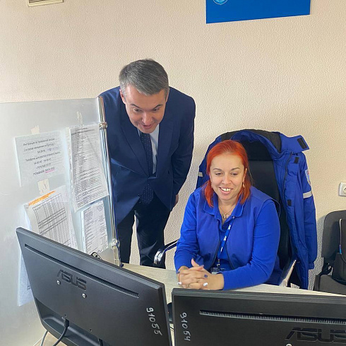 Виталий Денисов провел административный обход на центральной станции скорой помощи. 