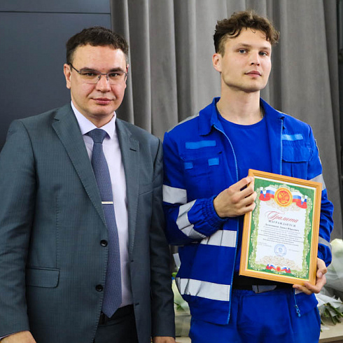 Люди особой закалки: специалисты скорой помощи отмечают профессиональный праздник