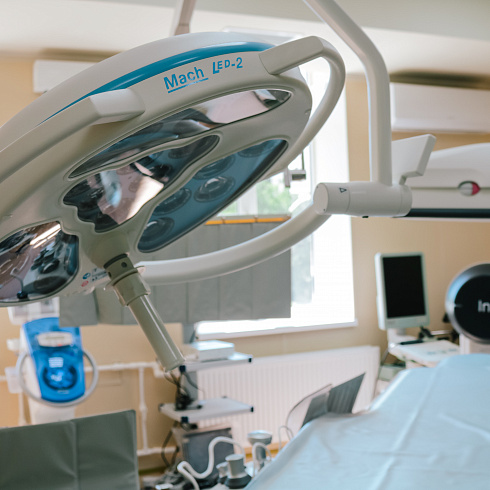 На борьбу с раком: в Севастопольском городском онкологическом диспансере им. А.А Задорожного работает новый ангиограф