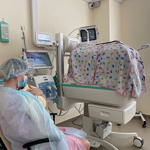 В родильном доме № 2 появилась палата для мам, чьи дети находятся в реанимации после родов