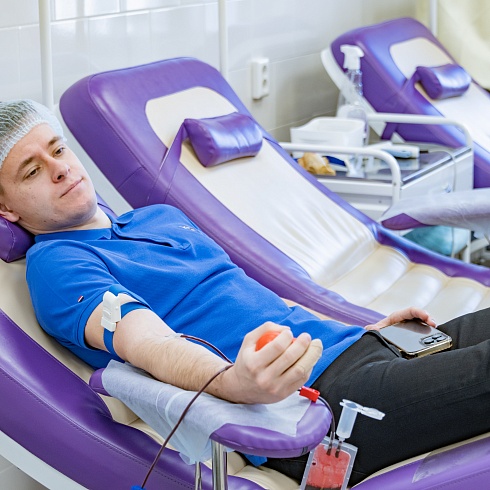 В Севастопольском Центре крови прошла донорская акция «Русская весна – Наша Победа»