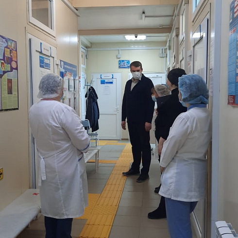 Директор Департамента здравоохранения провёл административный обход в амбулаториях и ФАПах городской больницы №4