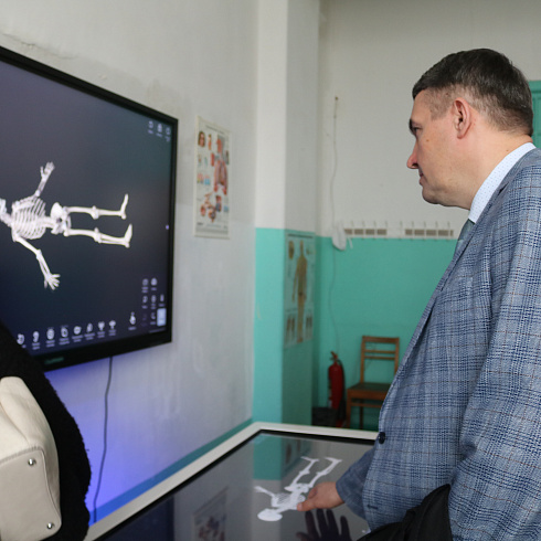 Представители медицинского сообщества Севастополя посетили Институт фундаментальной медицины и здоровьесбережения