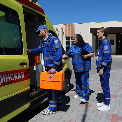 Профессионалы высшей пробы: работники скорой медицинской помощи отмечают профессиональный праздник
