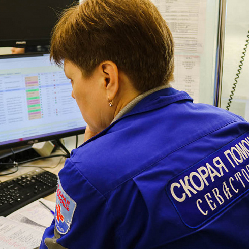 Люди особой закалки: специалисты скорой помощи отмечают профессиональный праздник