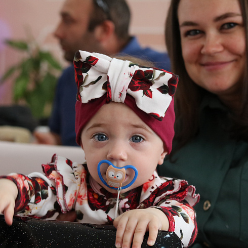 Право на чудо: малыши и их родители пришли в гости к врачам по случаю Международного дня недоношенных