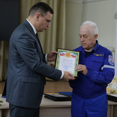 Профессионалы высшей пробы: работники скорой медицинской помощи отмечают профессиональный праздник