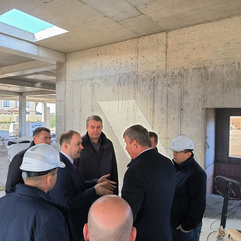 Проверили ход строительства врачебной амбулатории на Фиоленте