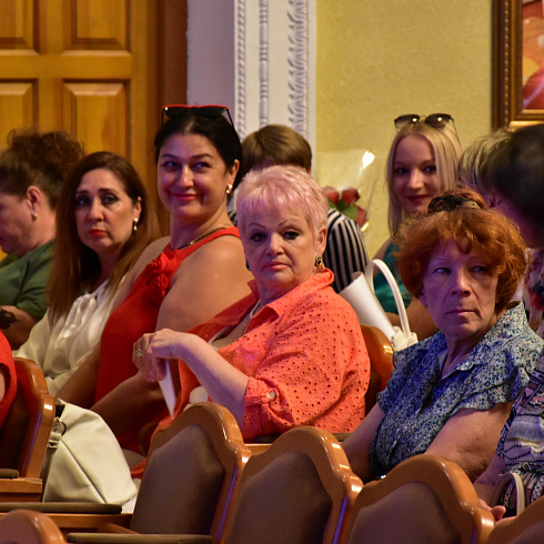 На защите жизни и здоровья: Свой профессиональный праздник отмечают севастопольские медики