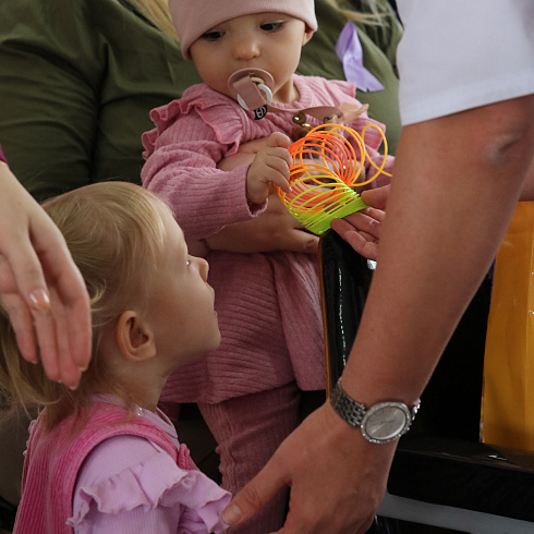 Право на чудо: малыши и их родители пришли в гости к врачам по случаю Международного дня недоношенных