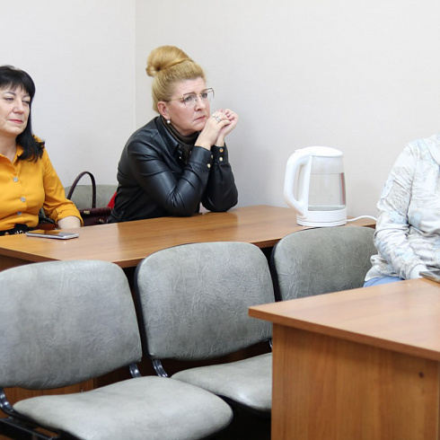 Главные врачи больниц Севастополя провели заключительные встречи с населением в этом году