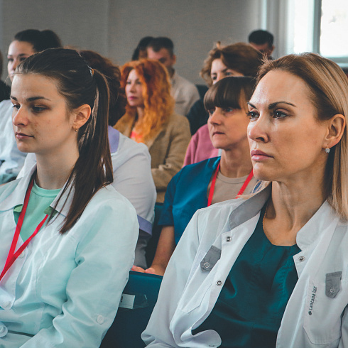 Колоссальный опыт и уровень: в Севастополе проходит конференция по инновационным технологиям сохранения репродуктивного здоровья