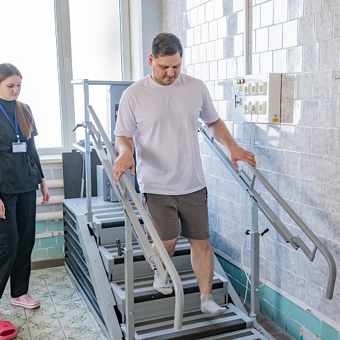 В отделении медицинской реабилитации Городской больницы № 9 Севастополя продолжают возвращать к полноценной жизни защитников Отечества