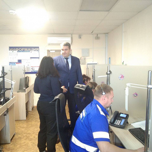 Виталий Денисов провел административный обход на центральной станции скорой помощи. 