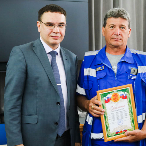 Люди особой закалки: специалисты скорой помощи отмечают профессиональный праздник