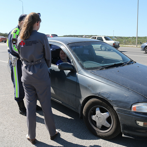 Севастопольские медики и сотрудники ГИБДД провели совместную акцию «Здоровый водитель»