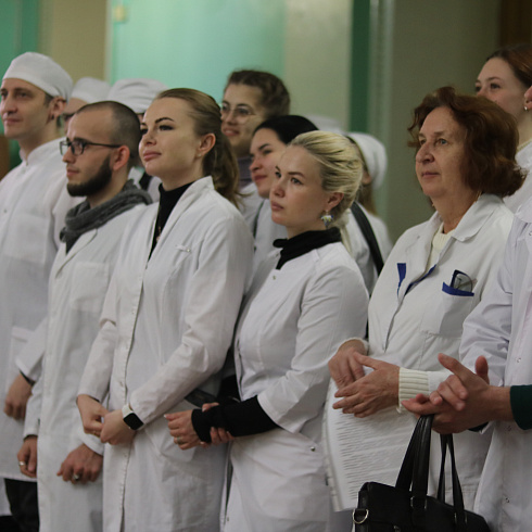 Представители медицинского сообщества Севастополя посетили Институт фундаментальной медицины и здоровьесбережения