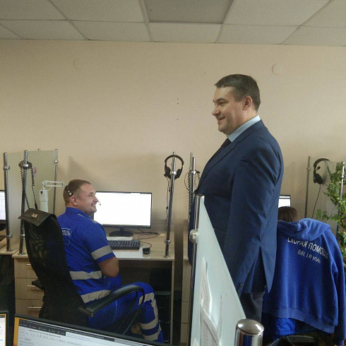 Виталий Денисов провел административный обход на центральной станции скорой помощи. 