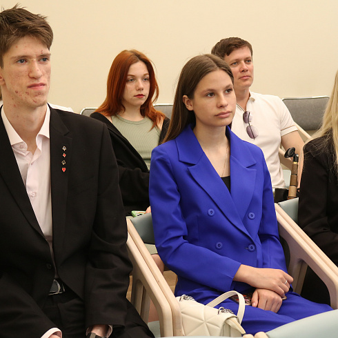 В Севастополе проходит Конференция по вопросам реабилитации и паллиативной помощи онкобольным