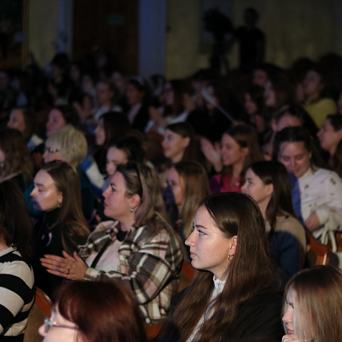 Не приговор: в Севастополе провели творческий конкурс для пациенток с онкологией