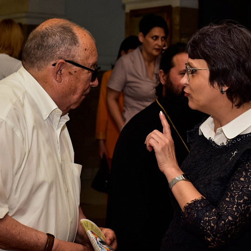 Всегда в борьбе за жизни людей: медики Севастополя принимают поздравления с профессиональным праздником